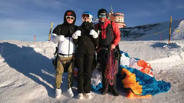 Damir Simenic, Tandempilot und Skilehrer bei Air-Davos Paragliding