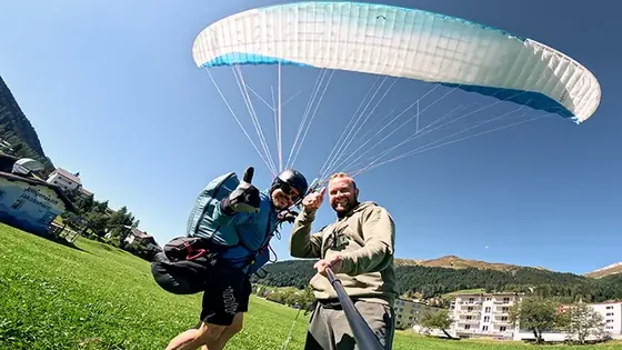 Martin Heckmeier, flight instructor and tandem pilot at Air-Davos Paragliding