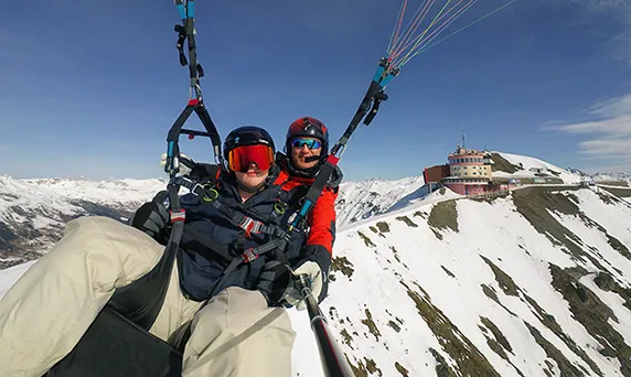 Panoramaflug Gutschein Paragliding Davos
