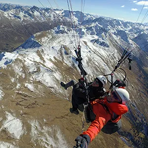 Davos Paragliding Tandem Thermikflug